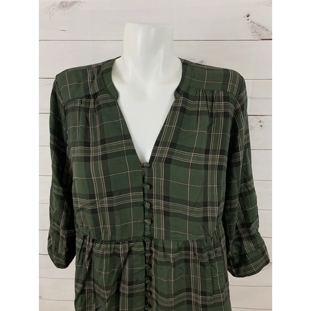 Torrid Womens 3/4 Sleeve Roll Tab Army Green Plaid Button Down Top Shirt Plus 00 - Picture 3 of 8